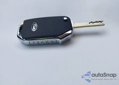 2020 Kia Forte Fe/Lxs z USA, uszkodzony, nr VIN 3KPF24AD3LE246033